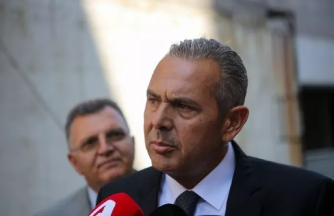 Νέος διάλογος Καμμένου με μαφιόζο Κρήτης