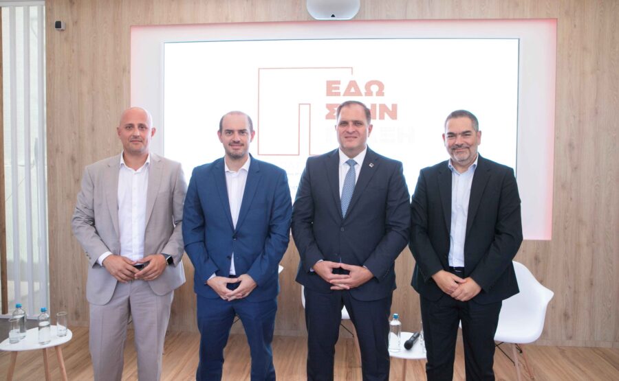 Παπαστράτος στη ΔΕΘ: | Rthess