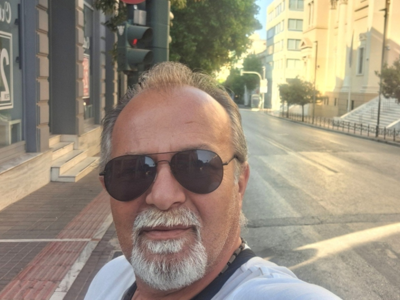 Πέθανε την ώρα του ρεπορτάζ για το Μόρνο, ο καμεραμάν του ΑΝΤ1 Πάτρας Γιώργος Παυλάκης