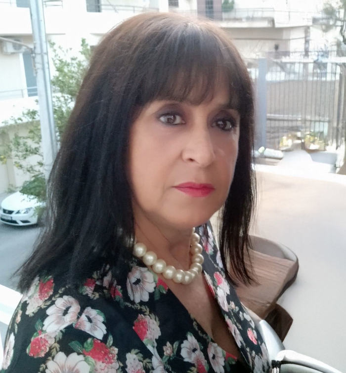 “Χαραγμένη στην καρδιά μας” – Κείμενο της οικογένειας Τοπαλίδη στην μνήμη της Χρυσούλας Χαραλαμποπούλου – Τοπαλίδη