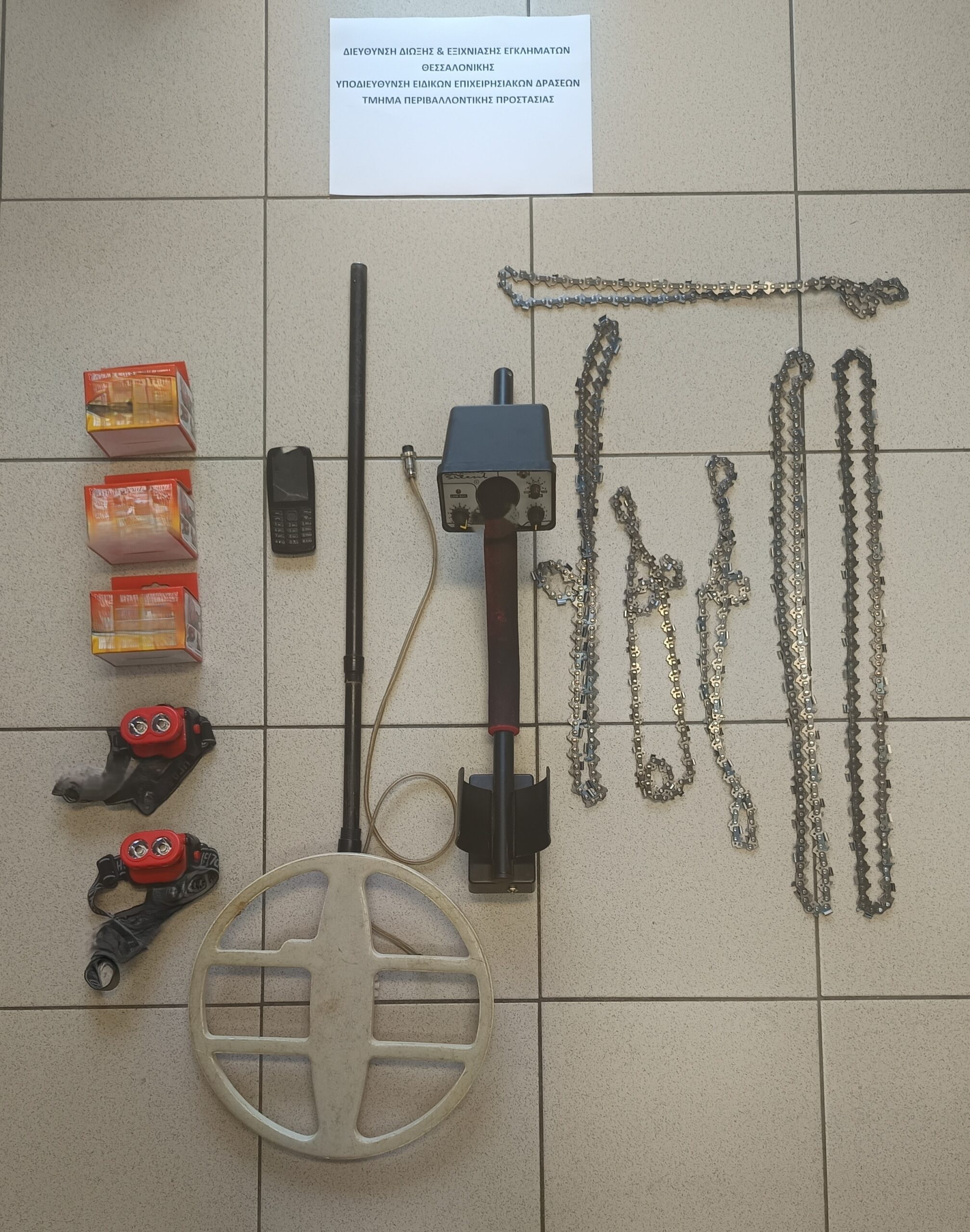 «Κάτσε κάτω» / Βίντεο από τη σύλληψη 62χρονου στην Θεσσαλονίκη