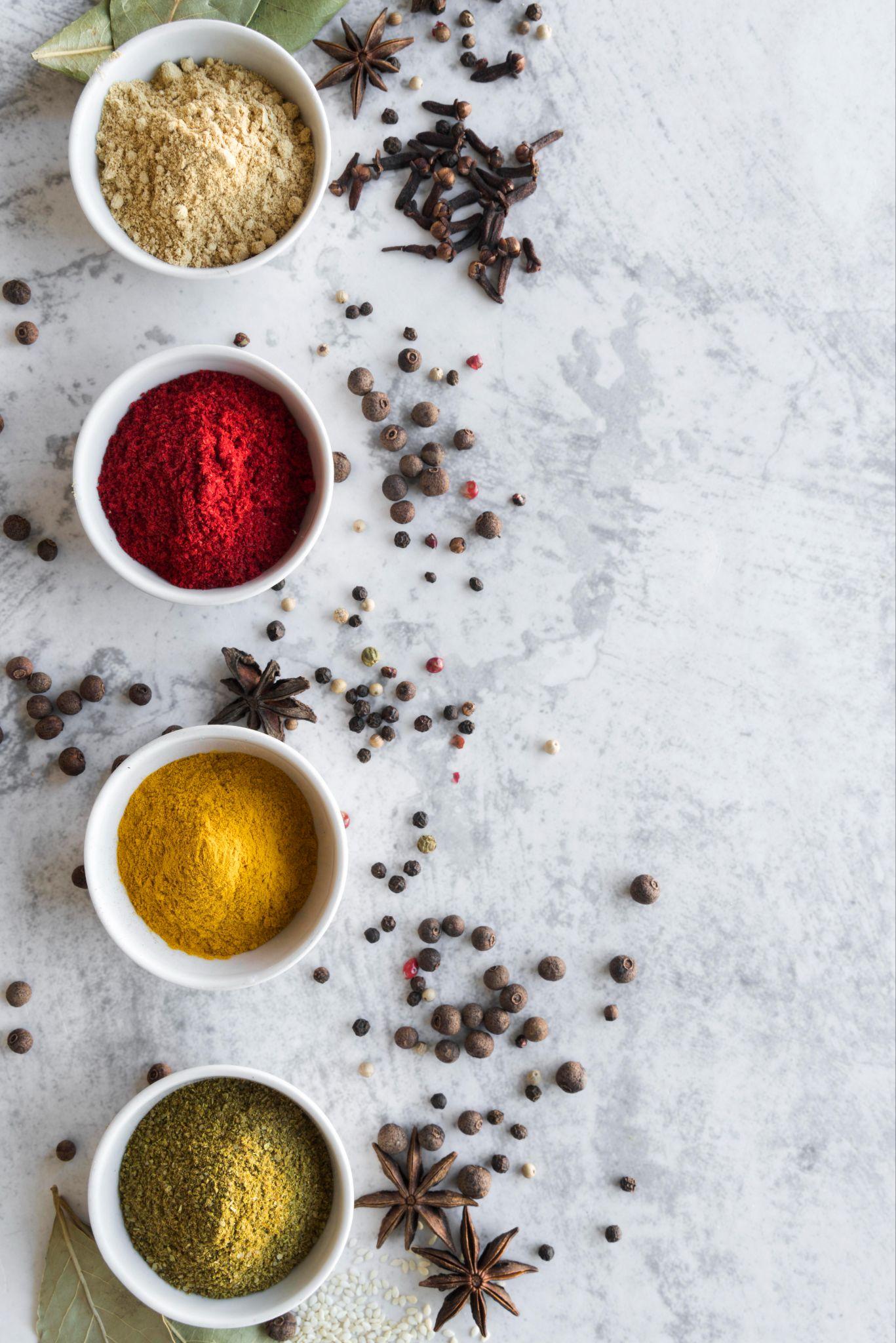 Μπαχαρικά χονδρική: Ο απόλυτος οδηγός για επαγγελματίες εστίασης