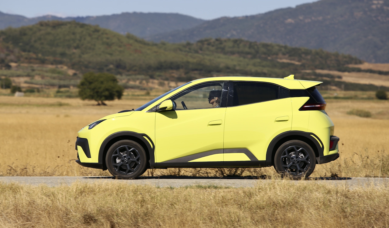 Οδηγήσαμε το BYD DOLPHIN SURF – Δυναμικό, απροβλημάτιστο, έξυπνο