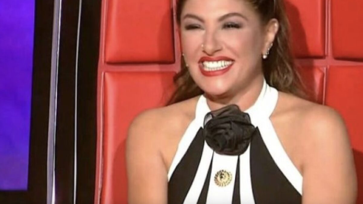 The Voice: Διαγωνιζόμενος αφιέρωσε στην Παπαρίζου το «Μια μικρή απ’ την Καρδίτσα» και τον έστειλε στην επόμενη φάση (βίντεο)