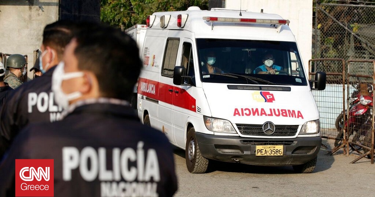 Ισημερινός: Τουλάχιστον 21 νεκροί και 40 τραυματίες σε τροχαίο με λεωφορείο