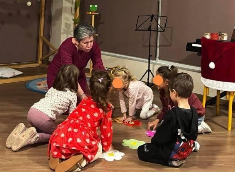 Η μαγεία του παραμυθιού “ζωντάνεψε” στο “Μαγαζάκι στη Γωνία” – Δείτε φωτογραφίες