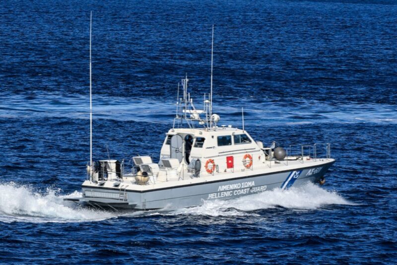 Εισροή υδάτων σε επιβατηγό-λάντζα στην Ιτέα