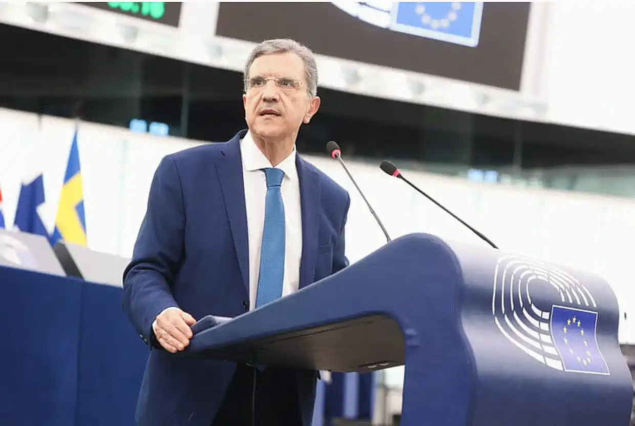 Γ. Αυτιάς σε Κομισιόν: Στηρίξτε τα νησιά του Αιγαίου και τις υποδομές τους