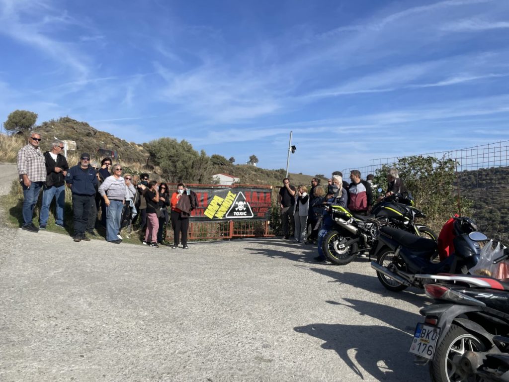 Ικαρία: «Να κλείσουν οι παράνομοι ΧΑΔΑ» ζητούν κάτοικοι και φορείς – Δεν θα γίνεται αποκομιδή απορριμμάτων από 22-29 Νοεμβρίου