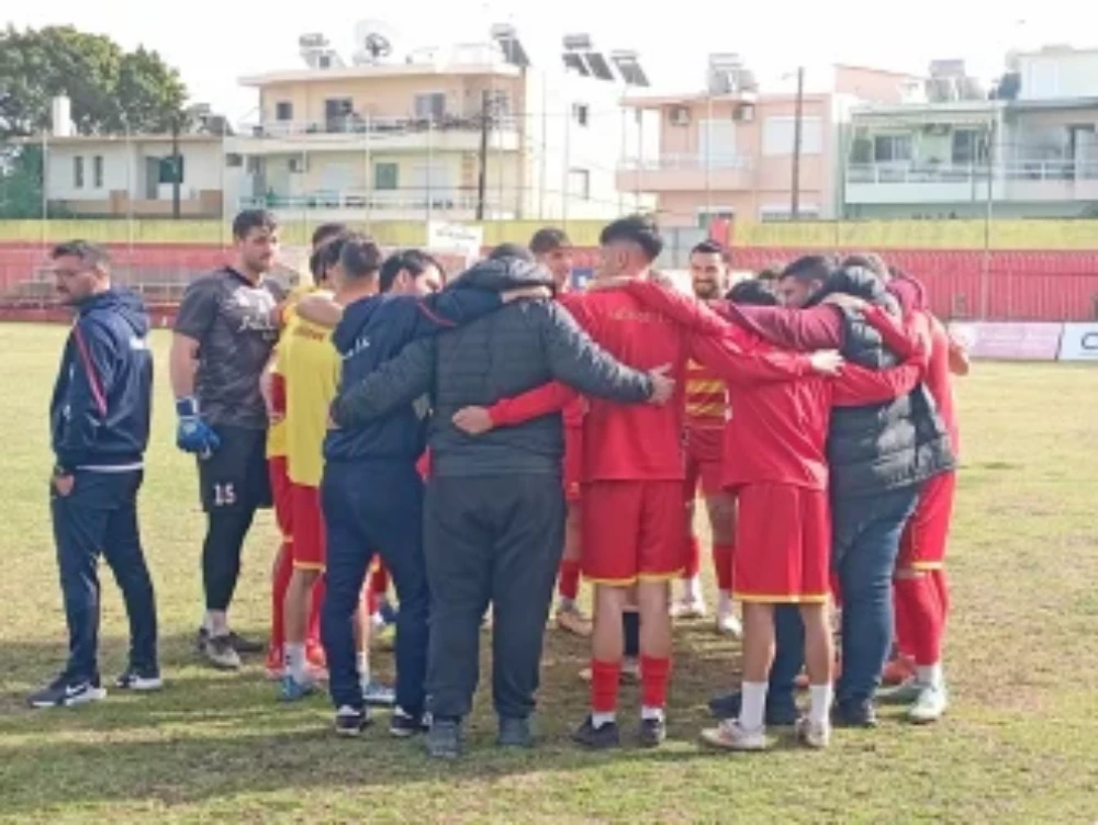 Ο Ιάλυσος μείωσε την απόσταση από τον Ευκλή Σορωνής, στην 7η θέση η Αναγέννηση Ασφενδιού