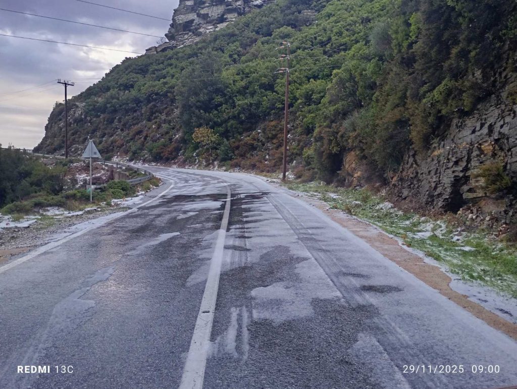 Έντονη βροχή και χαλάζι προκάλεσαν προβλήματα στην Ικαρία